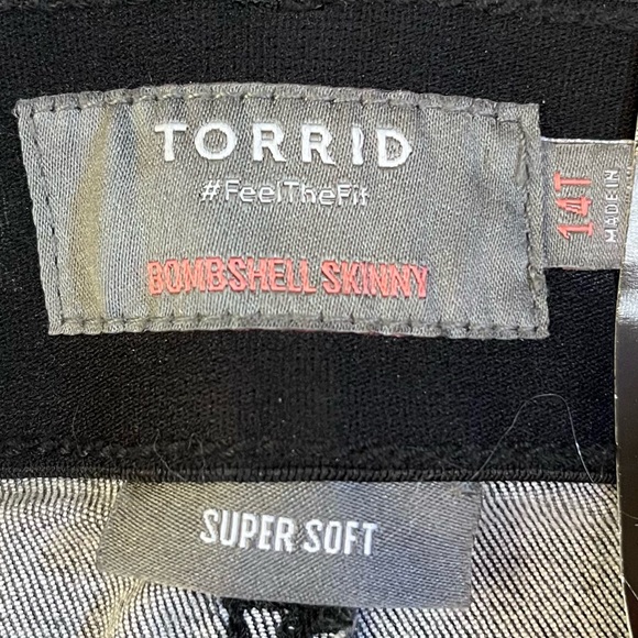 TORRID Bombshell Skinny High Rise Jeans Super Soft Distressed Raven 14 Tall NWT - Picture 11 of 15